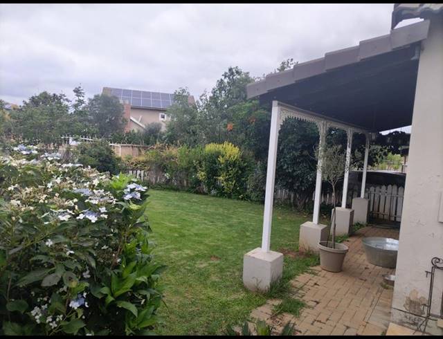 2 BEDROOM PROPERTY TO RENT IN ZWAVELPOORT AH